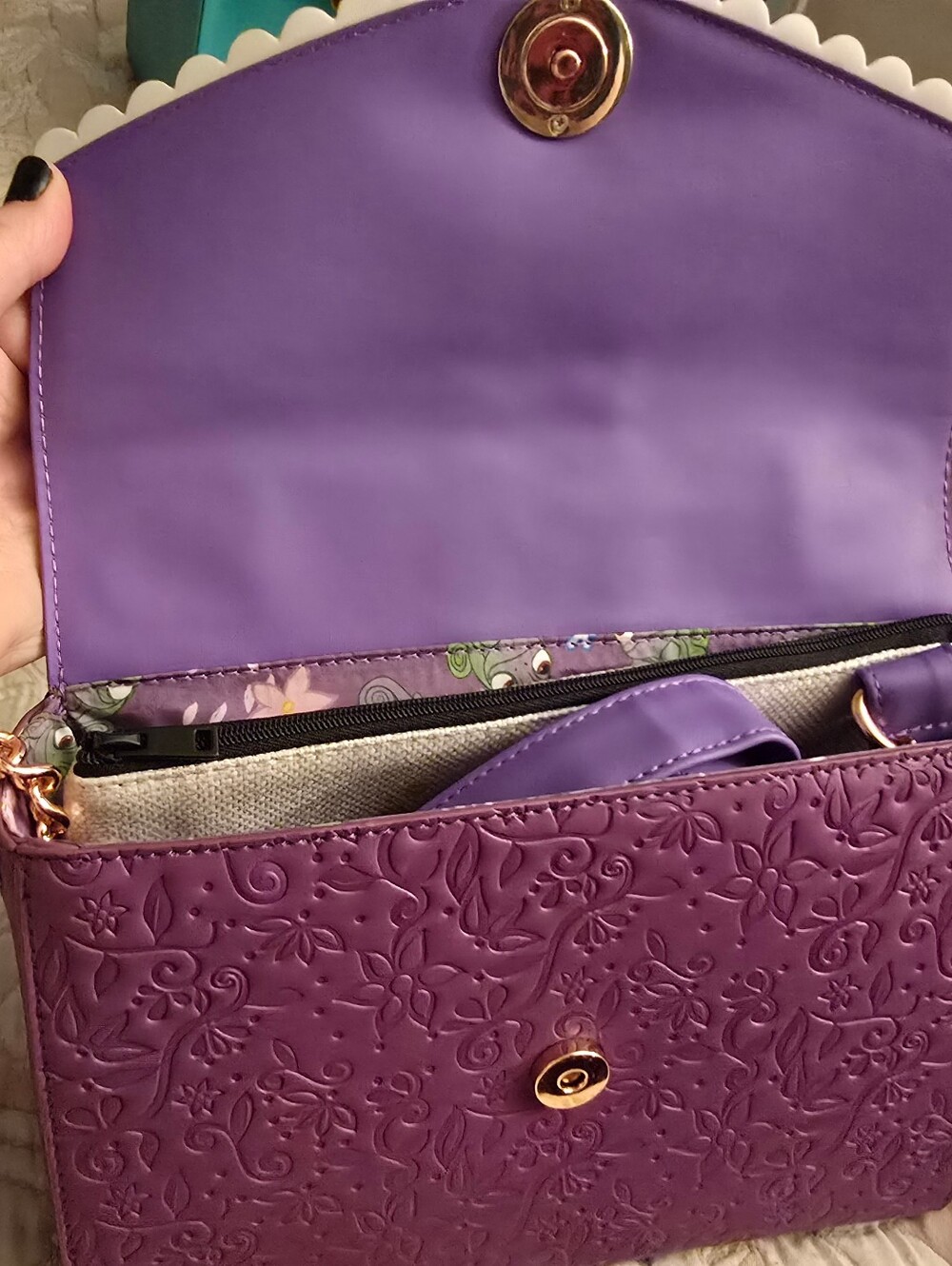 Disney Rapunzel Purse RARE - Picture 8 of 14